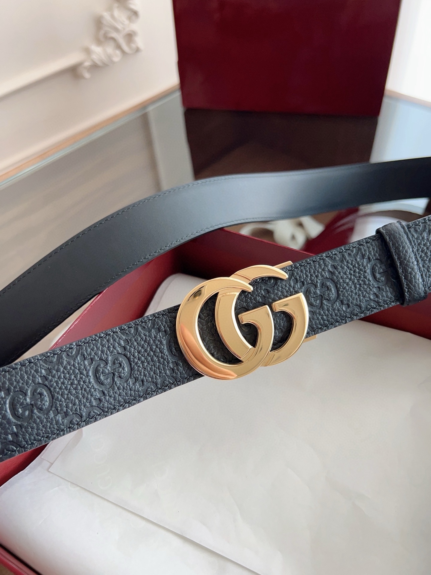 Gucci 古馳 自動平滑扣腰帶 精鋼打造五金 寬度35MM寬 雙面頭層牛皮 自由裁剪設計。