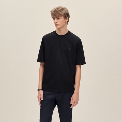 🔝HERMES愛瑪仕 真皮H字貼片短袖T恤
正品購入，21支洗後維斯棉190克，1*1羅紋230克，面料拼接，模板刺繡，定制1：1真皮皮標，定制1：1商標，寬松版型
B Size：S-XL