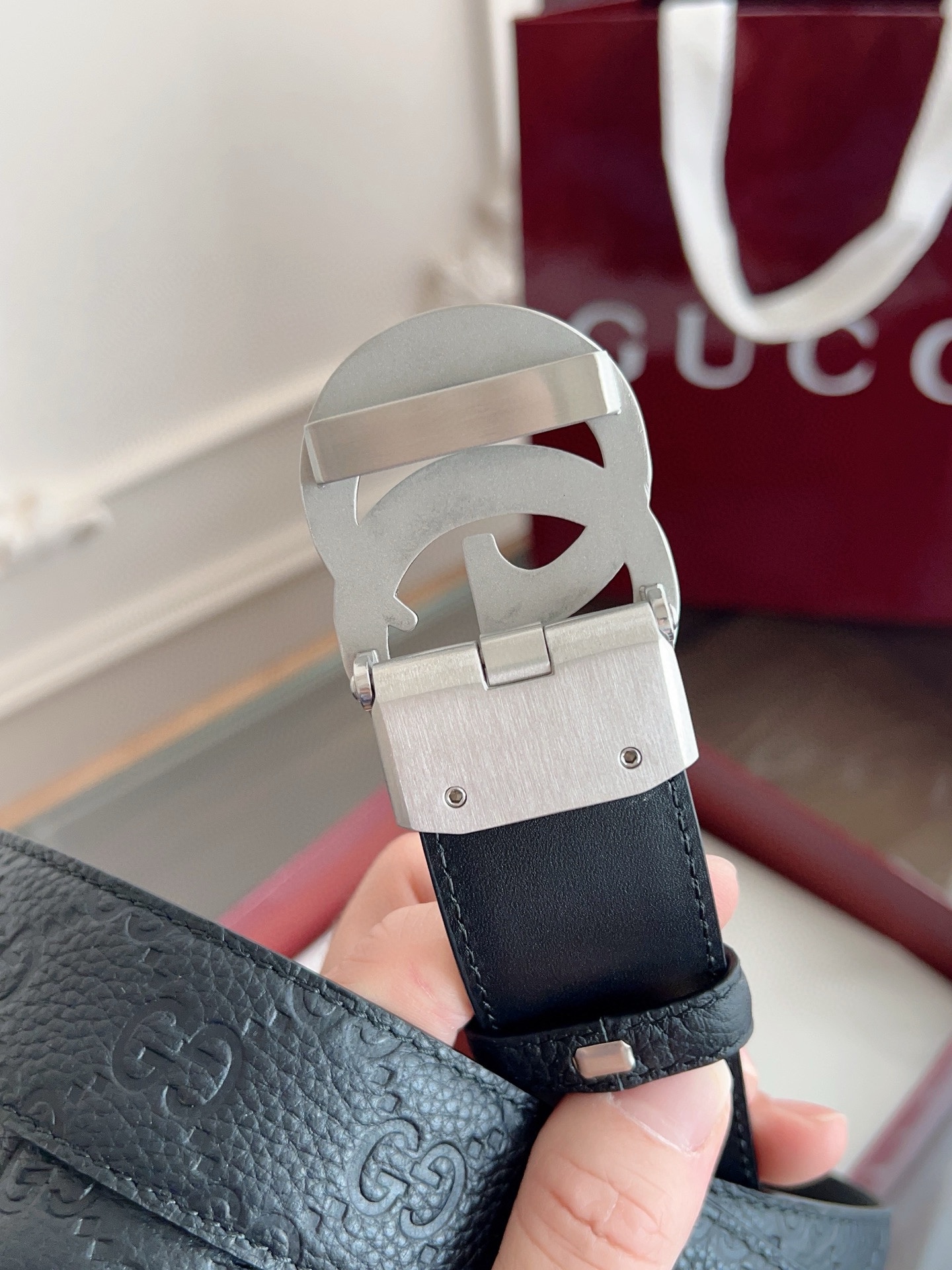 Gucci 古馳 自動平滑扣腰帶 精鋼打造五金 寬度35MM寬 雙面頭層牛皮 自由裁剪設計。