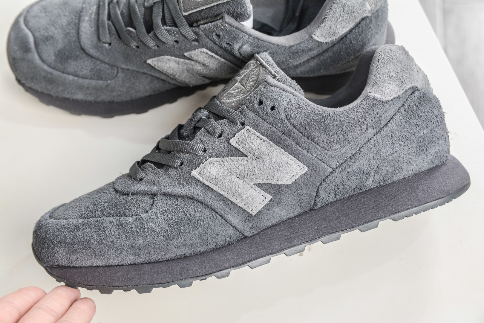 Stone Island x New Balance NB574 石頭島聯名低幫復古慢跑鞋 
貨號：U574BST1
Size：36-45