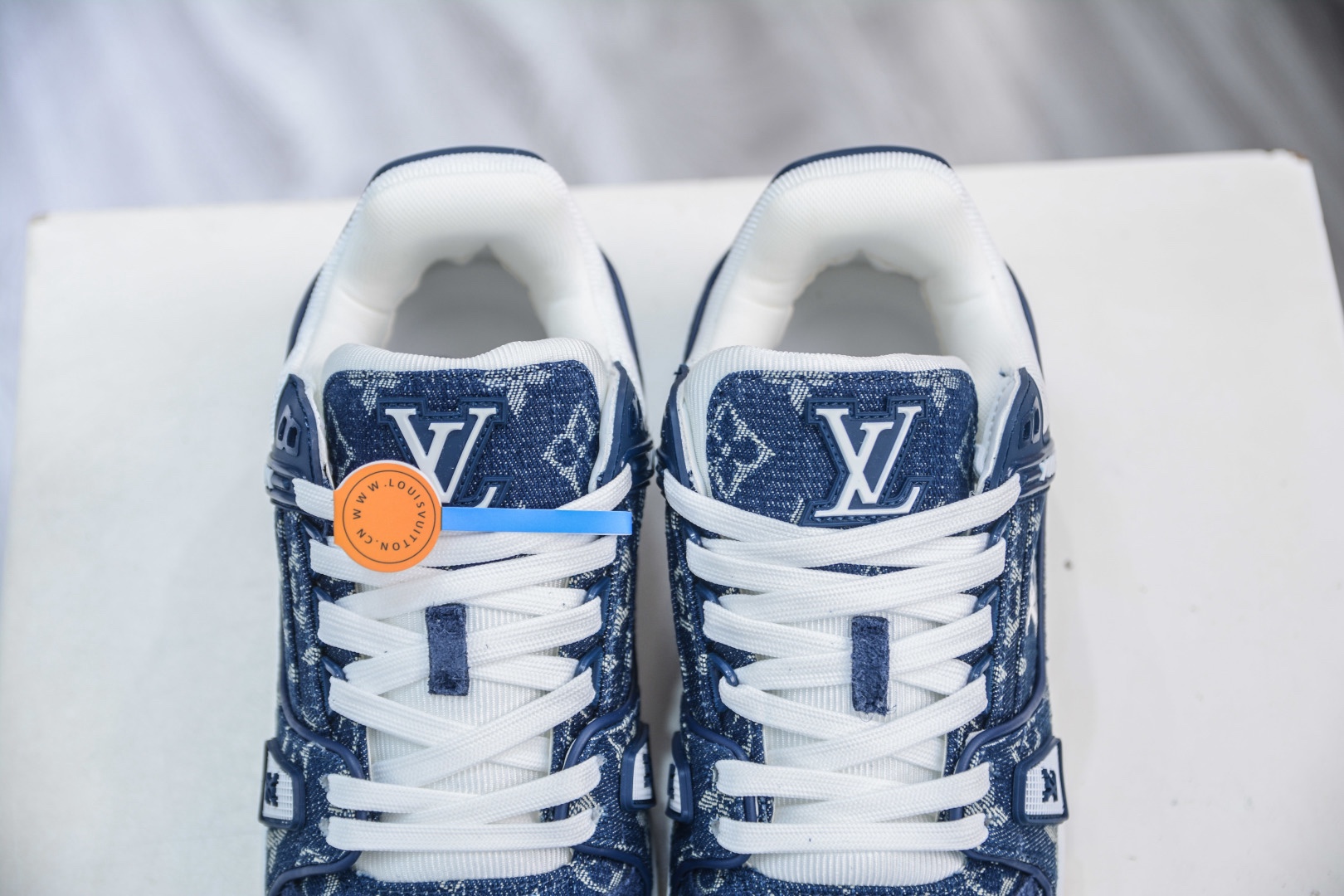 Louis Vuitton Trainer lv時裝走秀運動鞋板鞋  SIZE：36 37 38 39 40 41 42 43 44 45