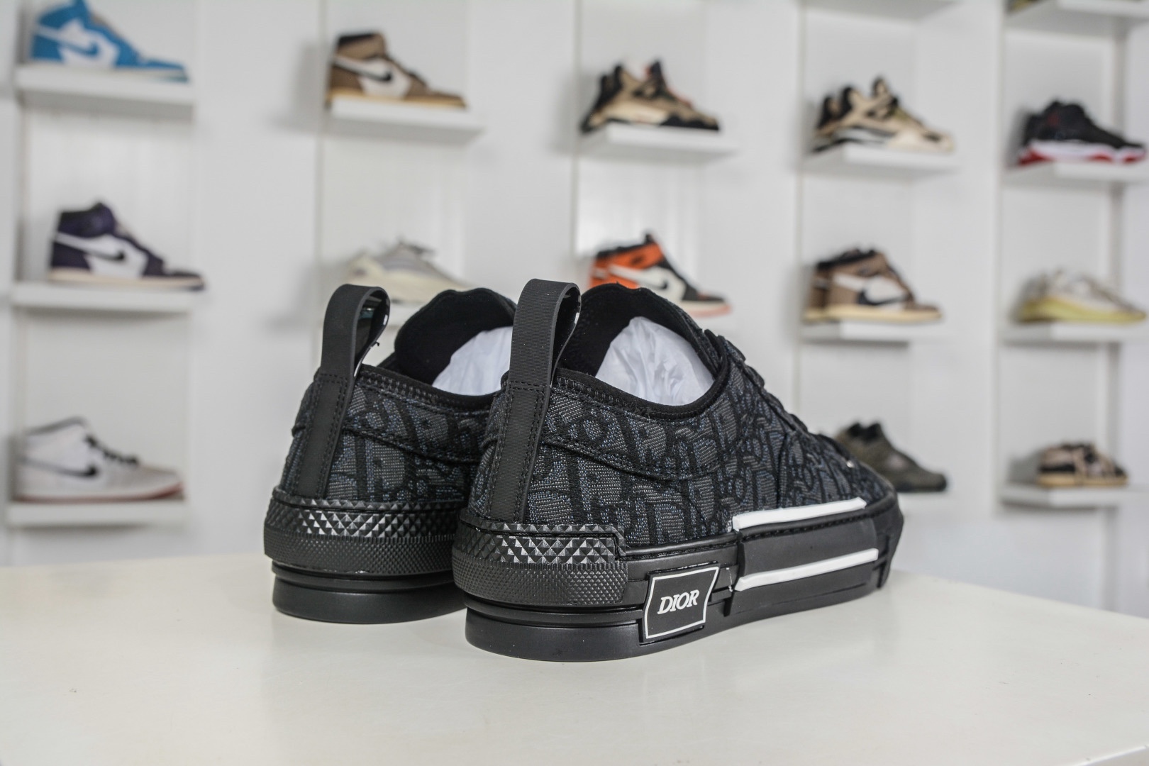 Dior B23 迪奧“CD重影”系列 
貨號: 3SN272ZIR16536
尺碼：38 39 40 41 42 43 44 45