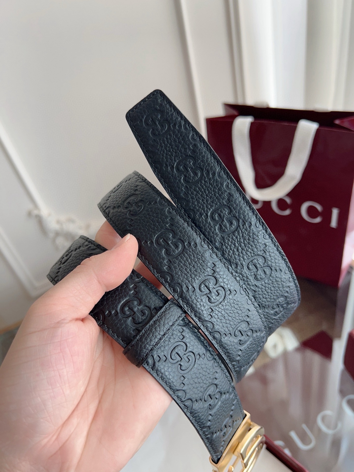 Gucci 古馳 自動平滑扣腰帶 精鋼打造五金 寬度35MM寬 雙面頭層牛皮 自由裁剪設計。