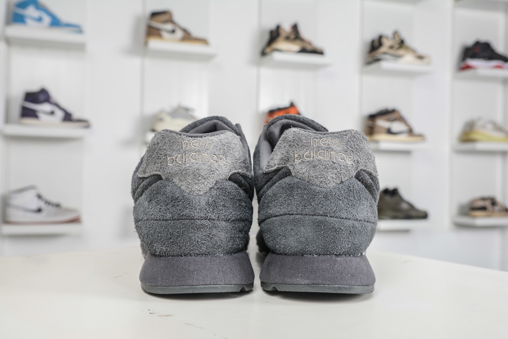 Stone Island x New Balance NB574 石頭島聯名低幫復古慢跑鞋 
貨號：U574BST1
Size：36-45