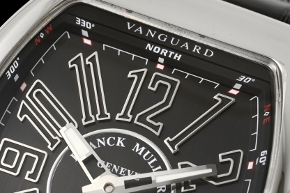 RMS最新款 頂級復刻 法蘭克穆勒V45 Vanguard陀飛輪系列 歷時多年研發機芯 
1 1:1 超級復刻原裝複雜法穆蘭陀飛輪機芯 細節完美到位 打造正品機芯獨具的雙發條盒 超薄工藝 
2超長72小時動力儲存 告別每天手動上鏈 高端玩家的定制款 把頭上鏈30個半圈 發條盒為滿 不需要過度上鏈 
3 千錘百鍊 316L精鋼表殼 超薄表殼 與原裝一致厚度 彎曲弧度 更加貼合手腕 佩戴舒適 
4 純正進口意大利小牛皮 貼合手感品質一流的進口氟橡膠錶帶 與正版全完通用互換
5瑞士工程師 原版機芯拆解 一比一甲