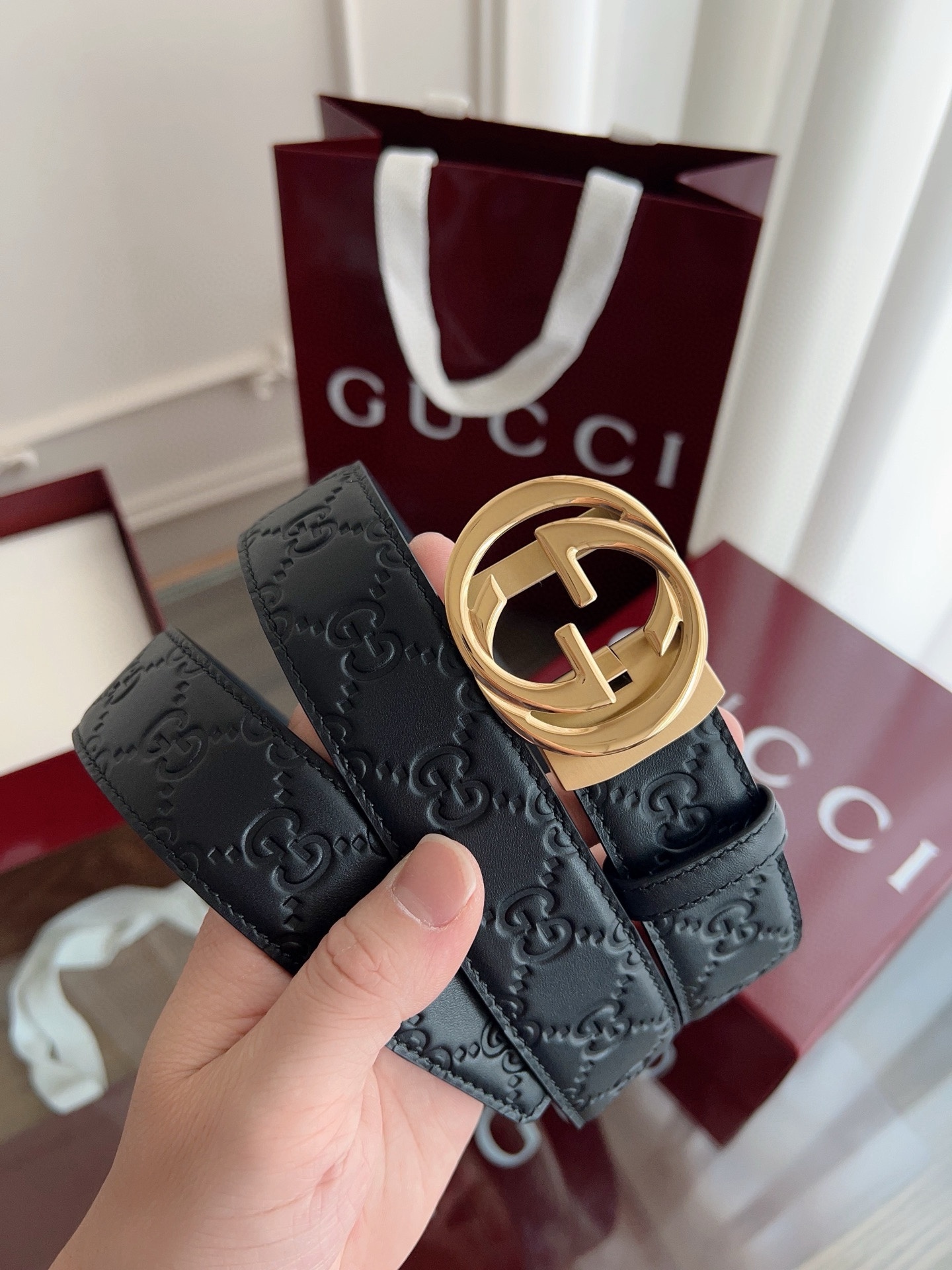 Gucci 古馳 自動平滑扣腰帶 精鋼打造五金 寬度35MM寬 雙面頭層牛皮 自由裁剪設計。