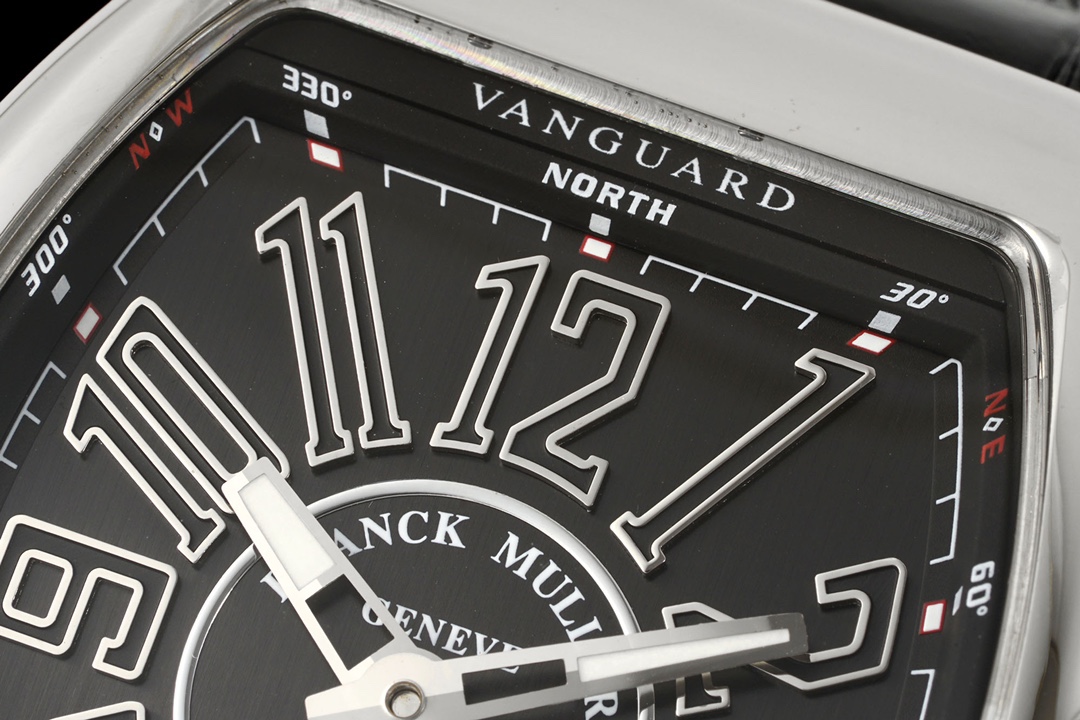 RMS最新款 頂級復刻 法蘭克穆勒V45 Vanguard陀飛輪系列 歷時多年研發機芯 
1 1:1 超級復刻原裝複雜法穆蘭陀飛輪機芯 細節完美到位 打造正品機芯獨具的雙發條盒 超薄工藝 
2超長72小時動力儲存 告別每天手動上鏈 高端玩家的定制款 把頭上鏈30個半圈 發條盒為滿 不需要過度上鏈 
3 千錘百鍊 316L精鋼表殼 超薄表殼 與原裝一致厚度 彎曲弧度 更加貼合手腕 佩戴舒適 
4 純正進口意大利小牛皮 貼合手感品質一流的進口氟橡膠錶帶 與正版全完通用互換
5瑞士工程師 原版機芯拆解 一比一甲