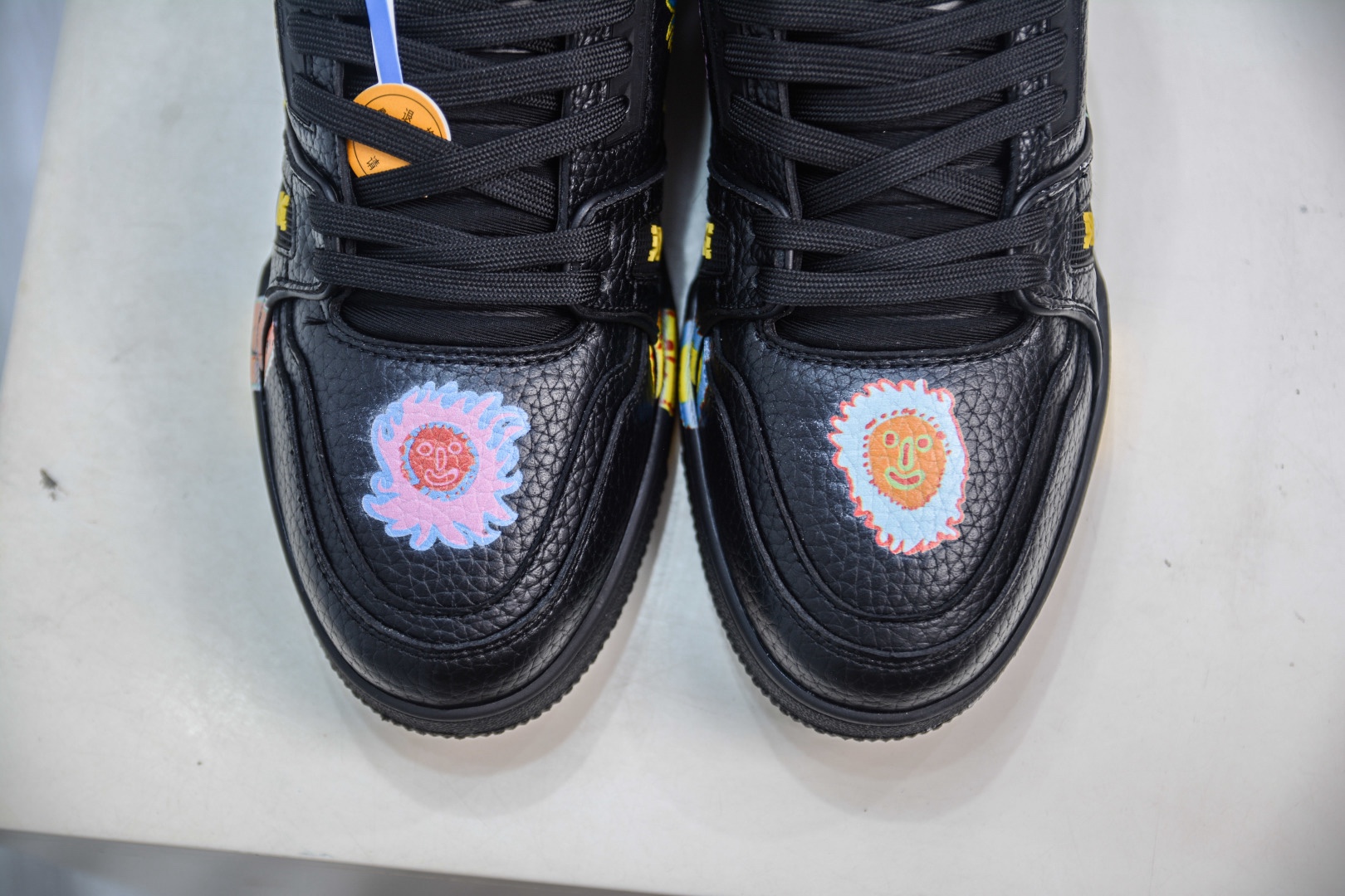 Louis Vuitton Trainer lv時裝走秀運動鞋板鞋SIZE：36 37 38 39 40 41 42 43 44 45