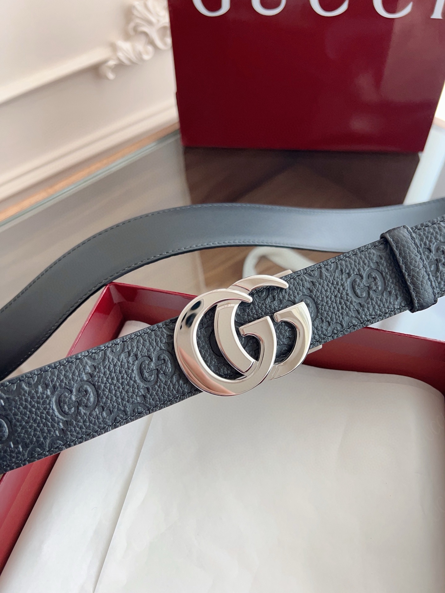 Gucci 古馳 自動平滑扣腰帶 精鋼打造五金 寬度35MM寬 雙面頭層牛皮 自由裁剪設計。