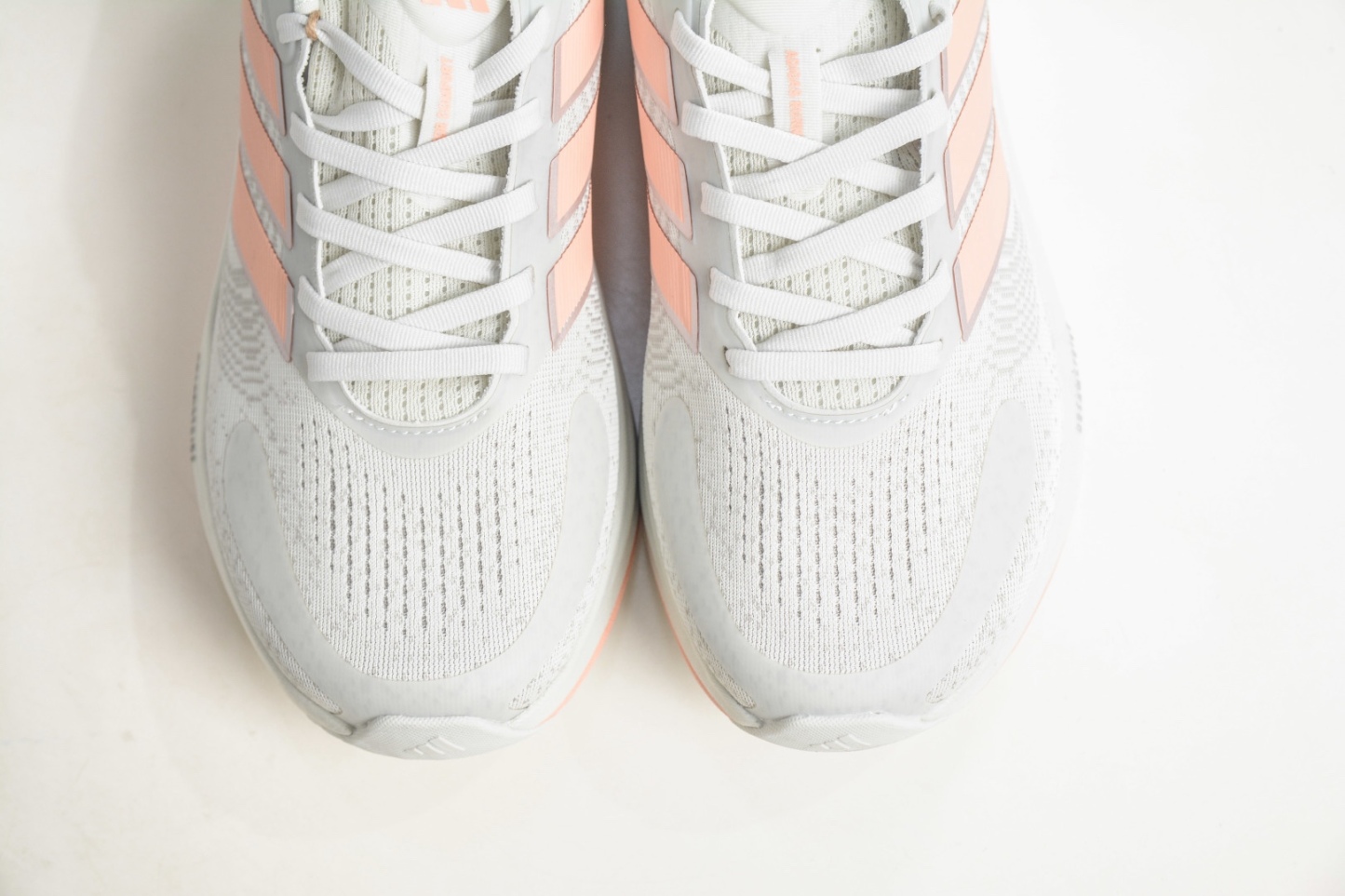 阿迪達斯 領航系列 Adidas Supernova EASE 2 W 馬拉松專業賽事休閒運動跑步鞋 
貨號: KJ8676
尺碼: 36 36.5 37 38 38.5 39 40