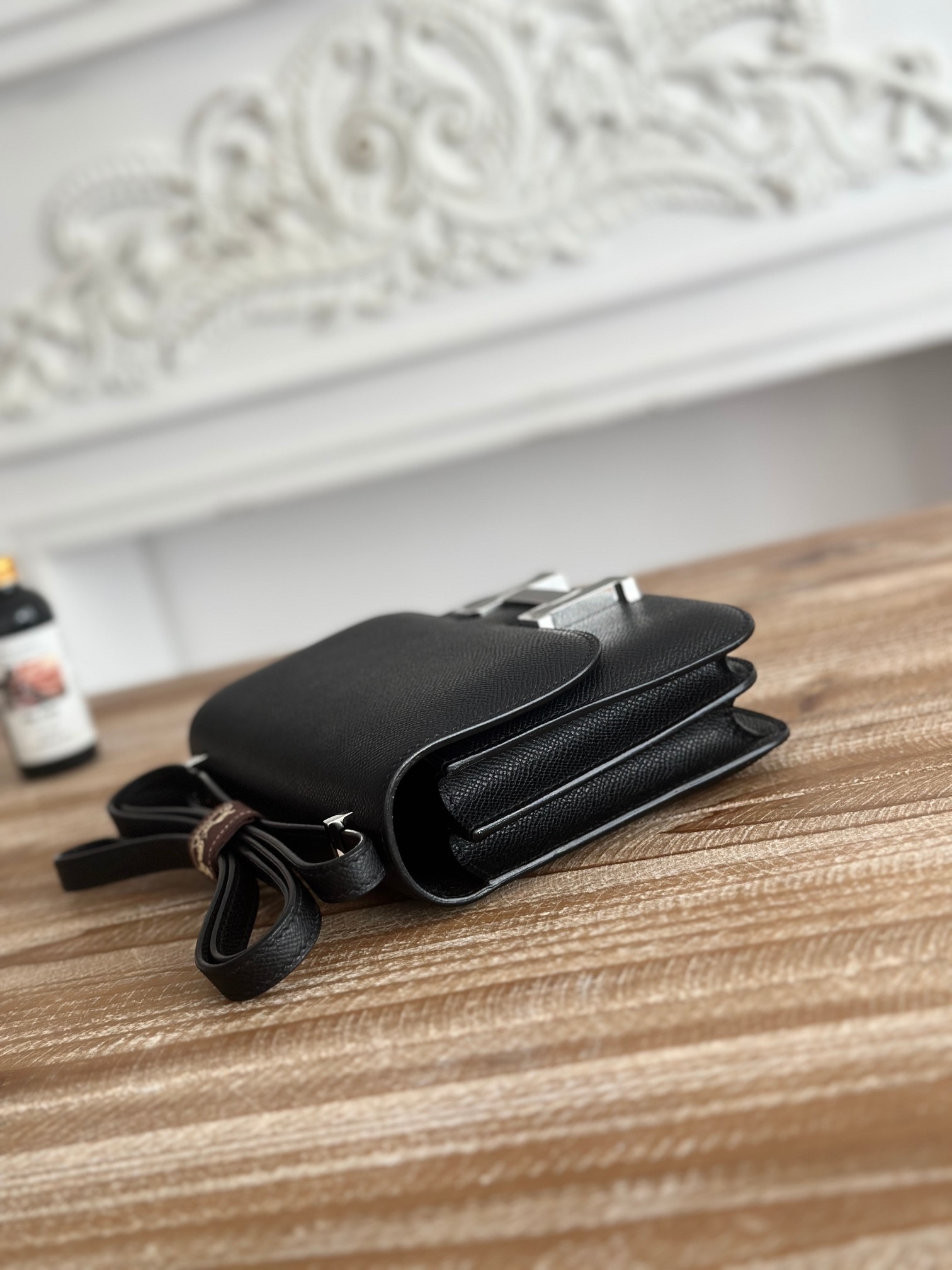 康康  空姐包  
constance  19cm  
epsom掌紋小牛皮  半收工  蠟線縫製