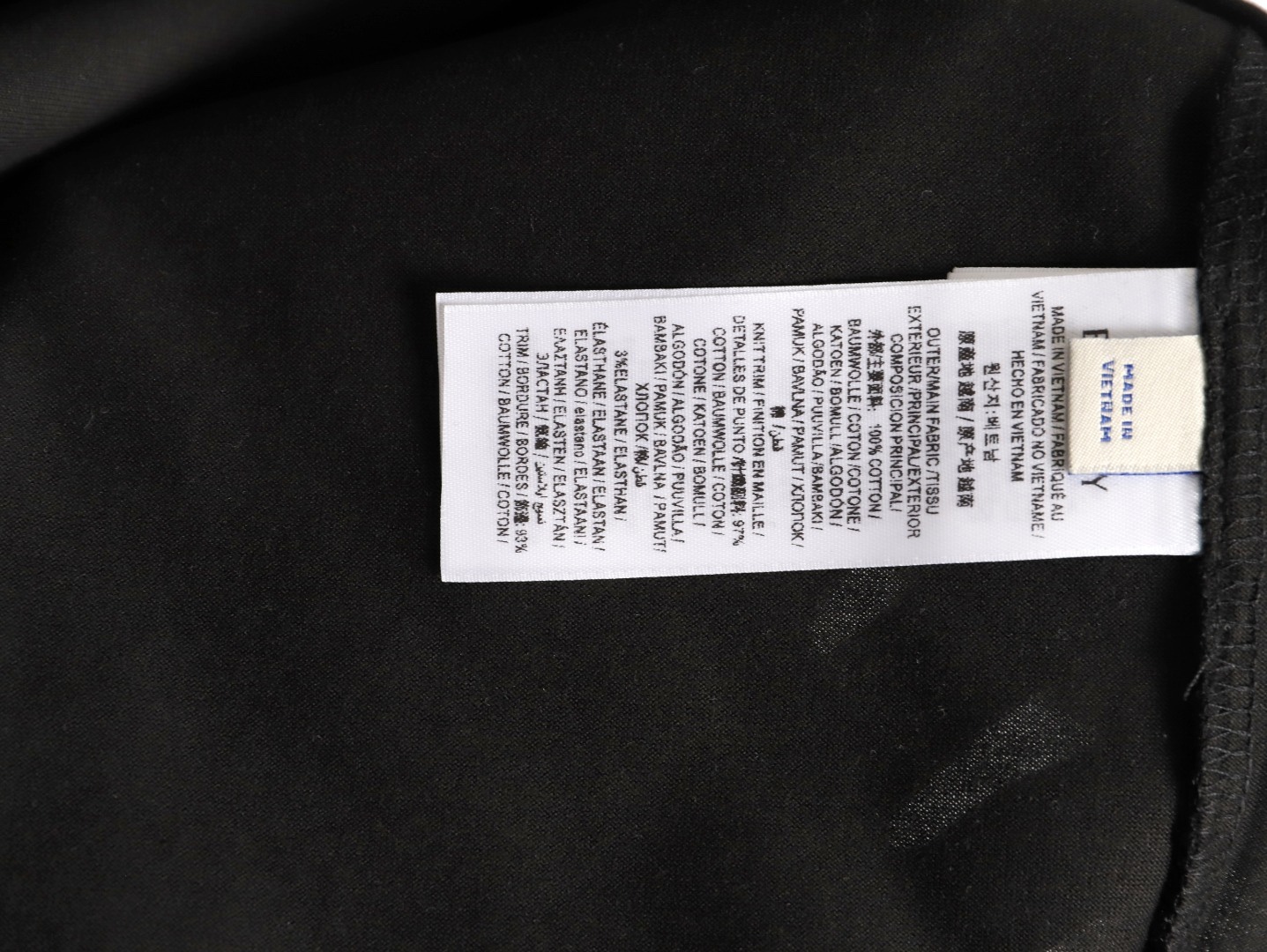 🔝BURBERRY巴寶莉BBR 格紋拼袖短袖T恤
正品購入，50支雙股100%精梳棉170克，2*2精品羅紋210克，面料拼接，面料酵洗，定制1：1商標，合身版型
B Size：S-XL