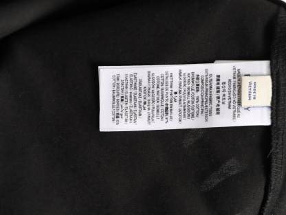 🔝BURBERRY巴寶莉BBR 格紋拼袖短袖T恤
正品購入，50支雙股100%精梳棉170克，2*2精品羅紋210克，面料拼接，面料酵洗，定制1：1商標，合身版型
B Size：S-XL