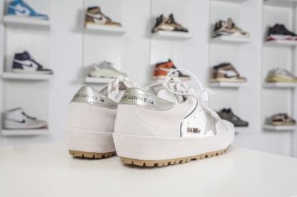 Golden Goose Super-Star 厚底抽繩休閒時尚復古做舊星星板鞋 
Size：35 36 37 38 39 40