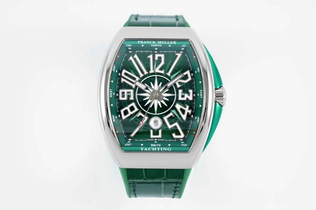 ABF 最高品質綠遊艇 新款到貨 Franck Muller 法蘭克穆勒 Vanguard Yachting V45遊艇系列 44x54 mm
1.表殼100%原版開模 特別是三明治結構表殼 中間內側 藍色的側槽和把頭位置凸出來的藍色耳位 更是使表殼的製作過程更加困難 然後歷時10個多月經過多次初版校對 終於研發製作成功 完全採用316精鋼製作 而非市場低成本的塑膠模具 
2.本版本V45綠色遊艇字面 真法郎字丁 都是採用原裝1：1高度的數字凹邊內法郎烤真丁 成本高 製作複雜 良品率低 字面下層有放大鏡