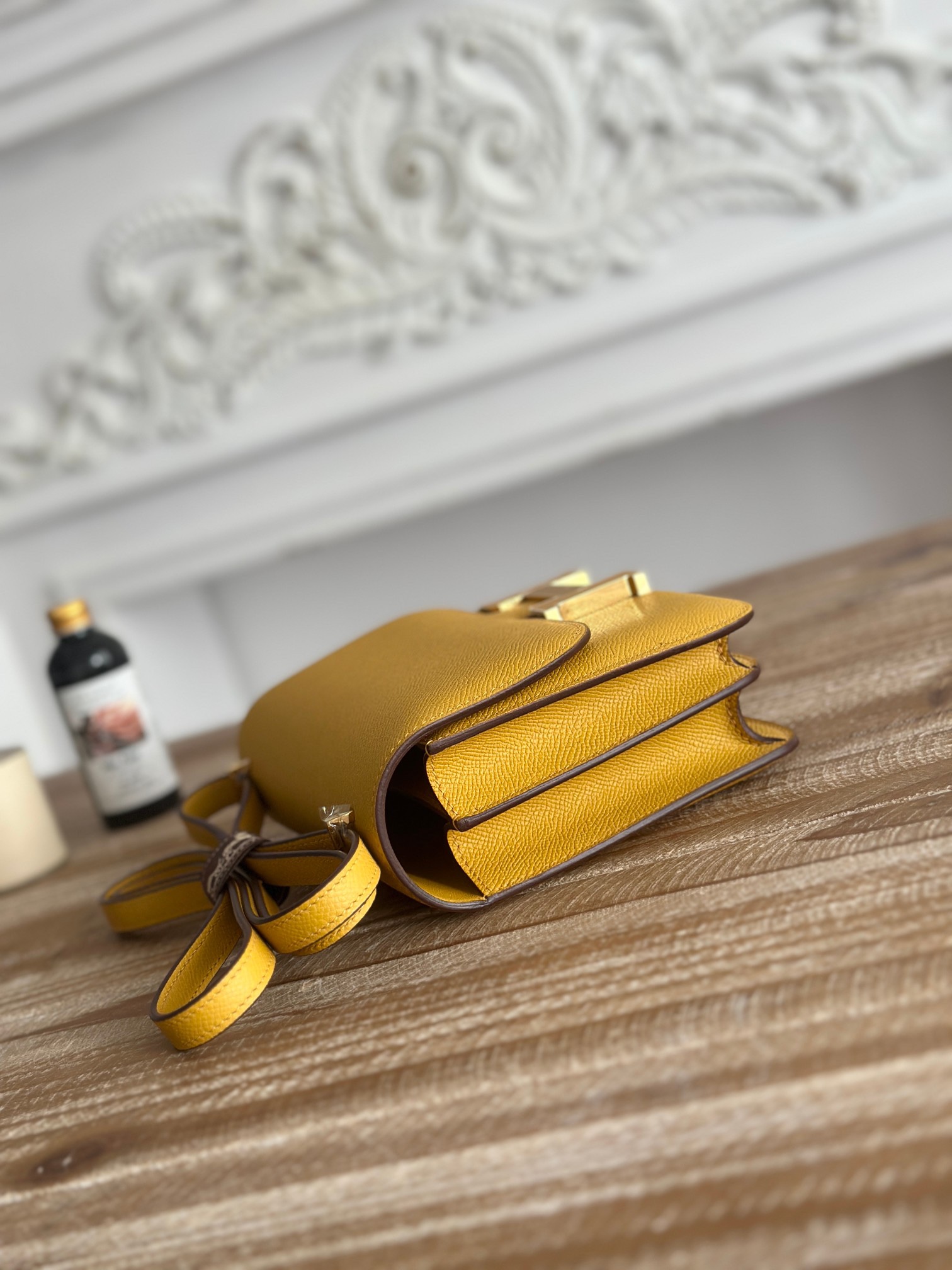 康康  空姐包  
constance  19cm  
epsom掌紋小牛皮  半收工  蠟線縫製