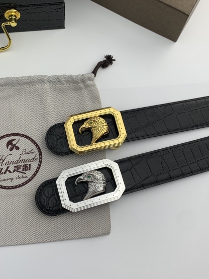 【史蒂芬】原版鰐魚紋牛皮腰帶，搭配新款不鏽鋼鷹頭扣，寬度3.8cm，雙面可用，無夾層，長度不可調節，需要選擇合適的尺碼。具有獨特吸引力！