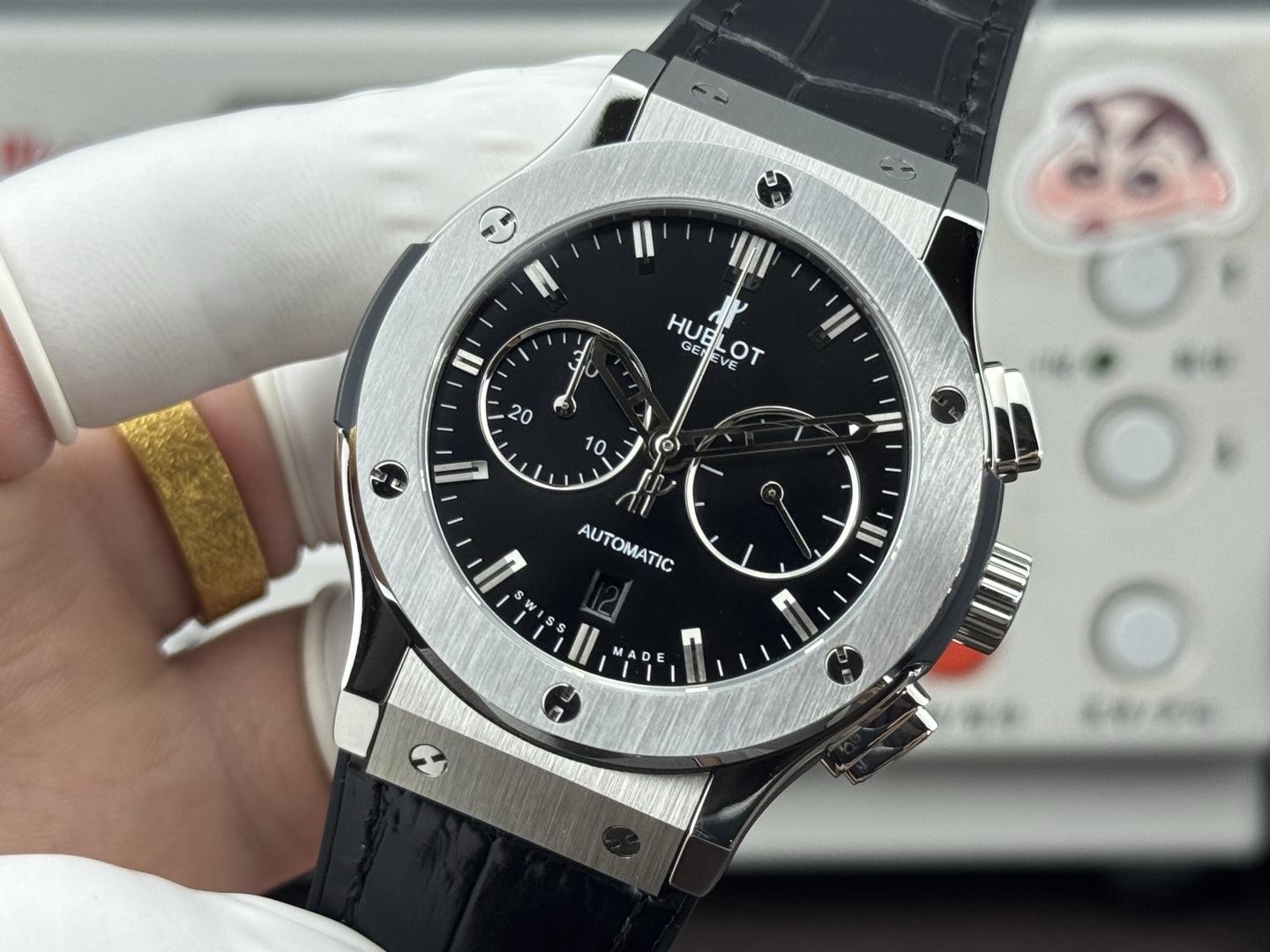 （實拍圖）升級版宇舶hublot恆寶表經典融合CLASSIC FUSION系列，直徑45mm，表殼316L精鋼，耐磨藍寶石玻璃，施華洛世奇鑽石鑲嵌，進口搭載進口7750多巧能計時機芯，還原原裝所有功能，在不同的時空共鳴，如繪畫，如音樂，如時計，獨一無二的HUBLOT最配獨一無二的他，經典融合計時腕表。
