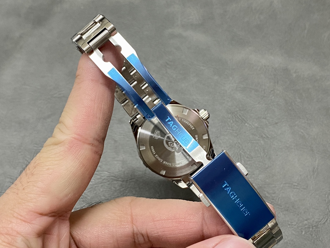 原单 泰格豪雅 女表石英机芯