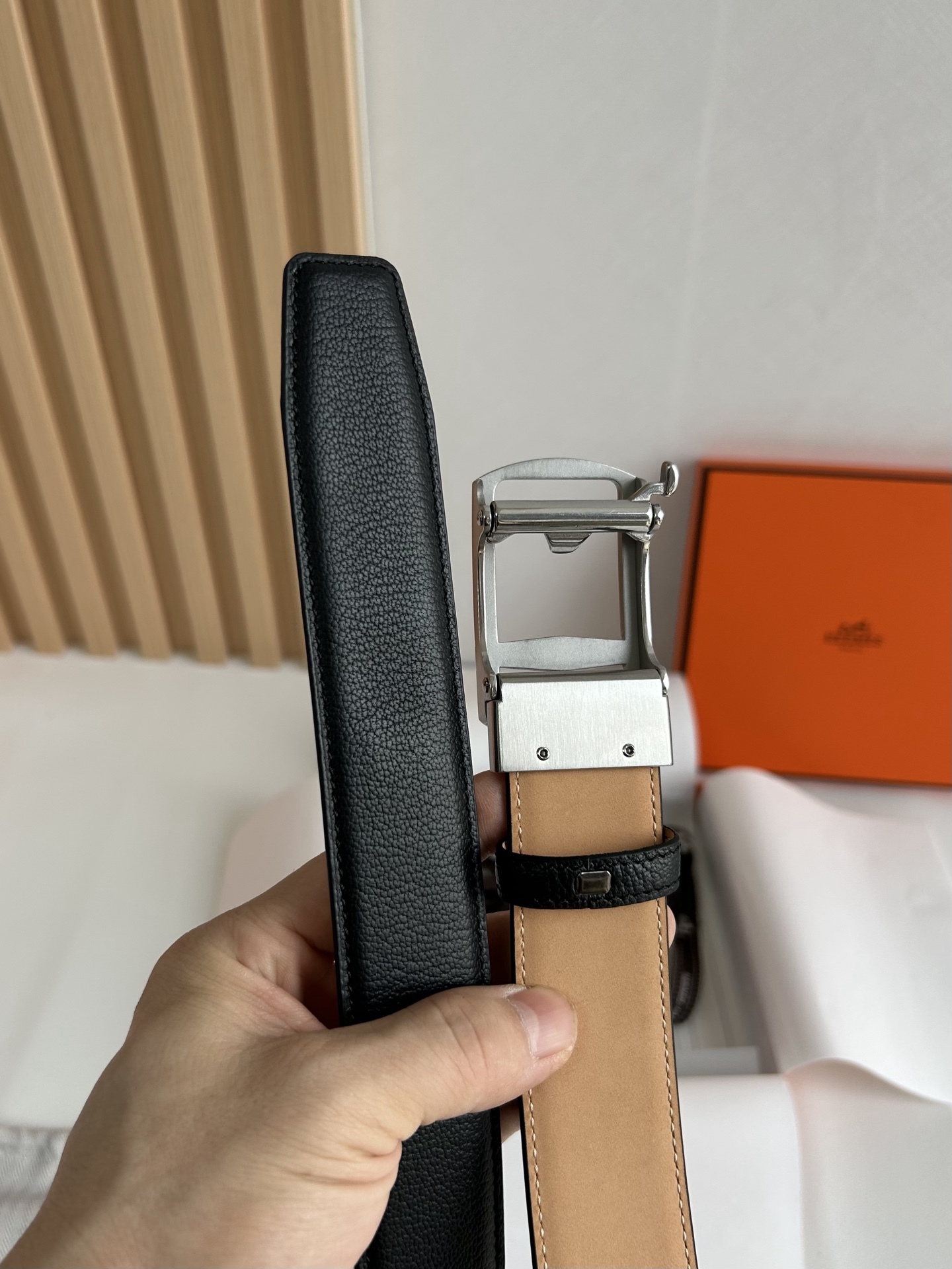 【H家】 新款紋路小牛皮腰帶，寬度3.5cm，搭配新款不鏽鋼自動扣，手感極佳、可以任意裁剪、永恆而經典！轉圖必大賣