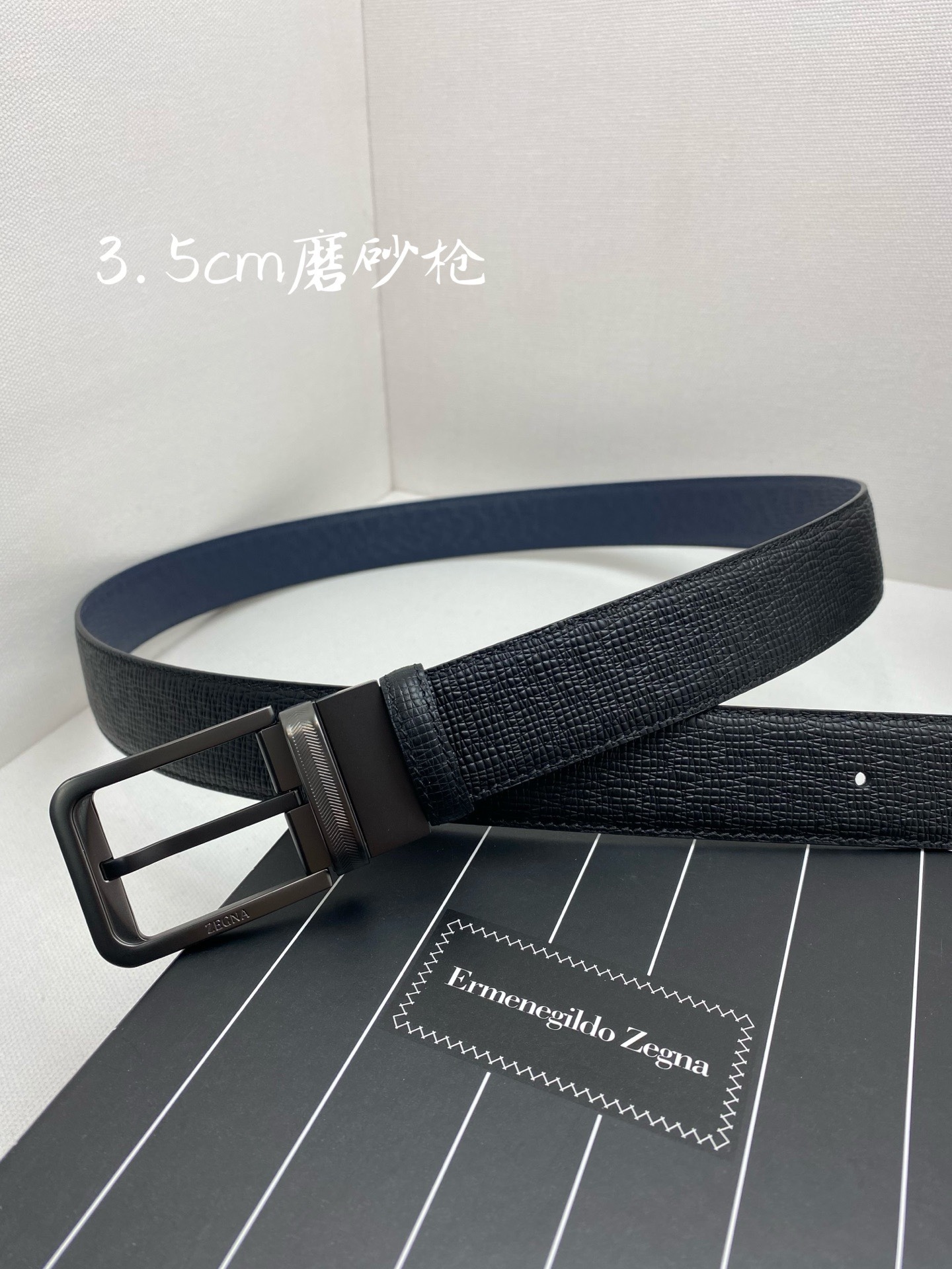 傑尼亞男士腰帶- 寬度35MM 精品扣精工打造  進口小牛皮 獨特設計工藝 手感柔軟 可以裁剪