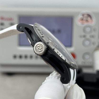 NEW-羅傑杜彼鈦金屬陀飛輪！型號RDDBEX0549腕表/直徑45mm/厚度13.5毫米 /全鏤空海鷗定制RD505S手動上鏈機芯，鈦合金表殼與原裝同步/儲能動力長達50小時。