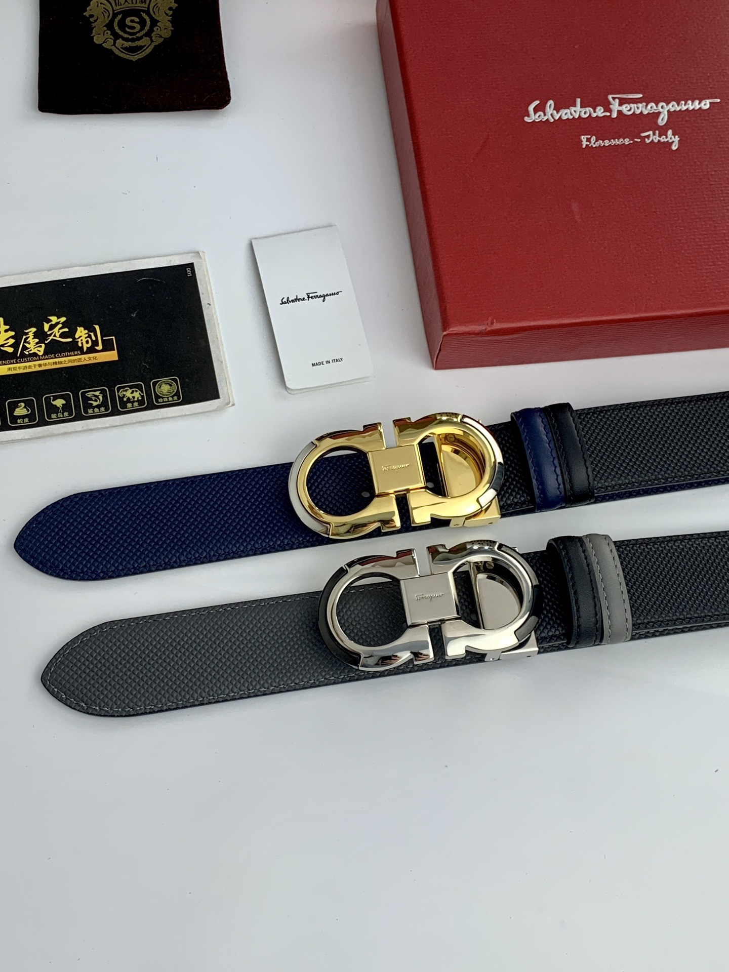 〖F家〗這款皮帶採用雙面小牛皮，搭配新款純銅扣，打造高雅考究的造型。寬3.5cm，長度可調節，達到量身定制般的修身效果。