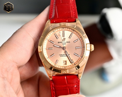 GTR  百年靈新款橫空出世（推出新高度）
全新百年靈機械計時腕表-南海膠囊系列
(chronometer Automatic 36mm)特別版
1⃣️現代復古風格讓您在人群中脫穎而出，打破沈悶，有溫度又不失浪漫！
2⃣️這款優雅的現代復古靈感腕表適合想在人群脫穎而出的女士。（男士也可佩戴，膠囊系列市面最薄的中性款。）
3⃣️融合優異性能和造型美感，時尚而優雅，適合各種場合，多種金屬表殼可供選擇，同時也有鑲嵌彩色寶石鑽，從炫酷的精鋼材百搭雙色間金乃至豪華紅金，一應俱全，時標和多姿多彩錶盤。
4⃣️搭載