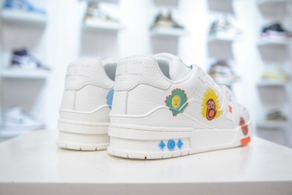 Louis Vuitton Trainer lv時裝走秀運動鞋板鞋  SIZE：36 37 38 39 40 41 42 43 44 45