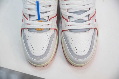 Louis Vuitton Trainer lv時裝走秀運動鞋板鞋 SIZE：36 37 38 39 40 41 42 43 44 45