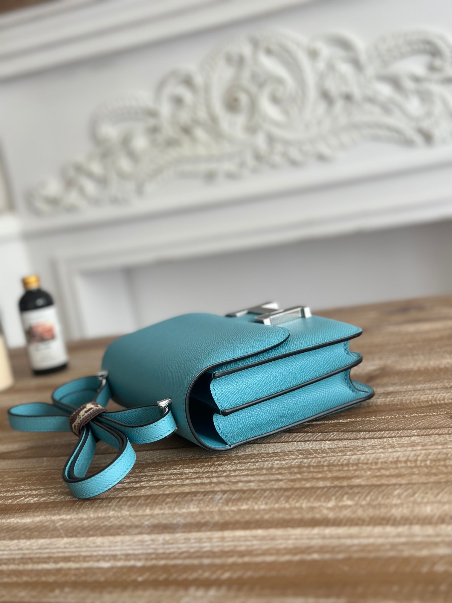 康康  空姐包  
constance  19cm  
epsom掌紋小牛皮  半收工  蠟線縫製