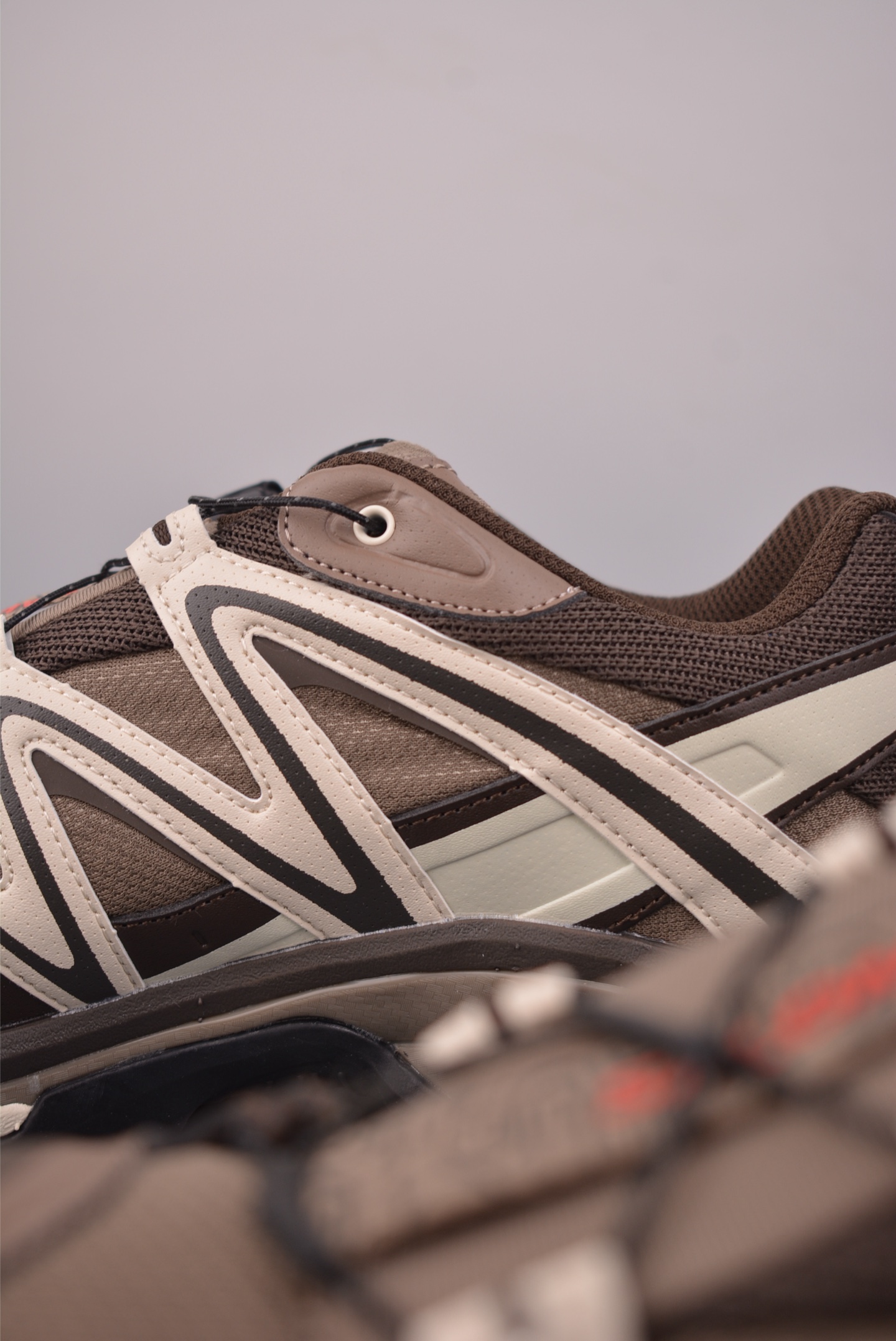 薩洛蒙 Salomon XT 
QUEST GTX ATHR 探索者系列 
潮流越野機能戶外休閒運動跑步鞋
官方貨號: 492789 292722
尺碼：36 36.5 37 38 38.5 39 40 40.5 41.5 42 42.5 43 44 44.5 45 
