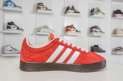 adidas VI Court CLASSIC DIY手繪塗鴉 三葉草休閒復古運動板鞋 
貨號: HQ1802
尺碼:35 36 36.5 37 38 38.5 39 40 40.5 41 42 42.5 43 44 45