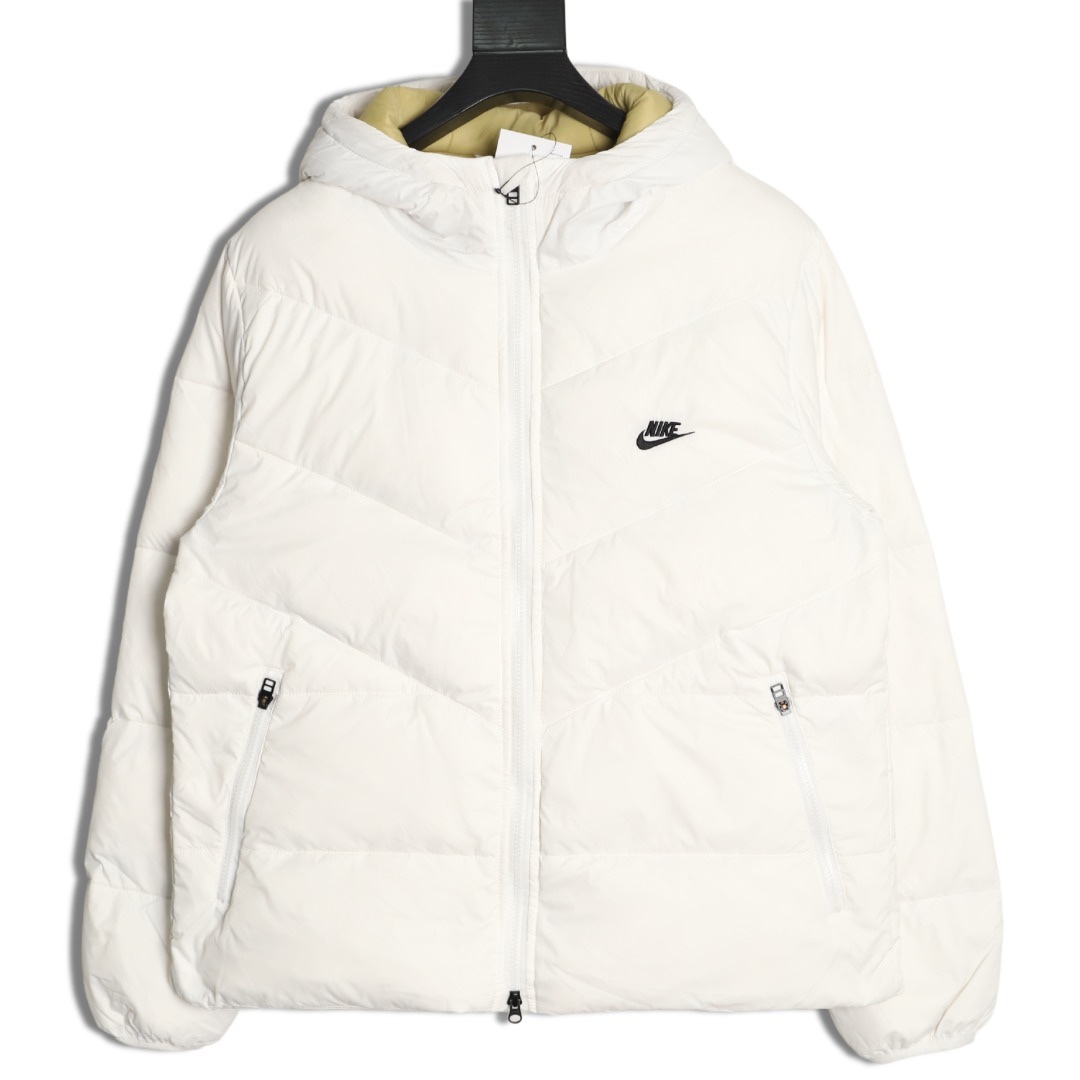 Nike/耐克Windrunner風行者2025經典款新款輕薄連帽羽絨服外套夾克
原版復刻 頂級品質  專櫃尺碼 零下十幾度無壓力 極地防寒防風防水防雪！超級蓬松度 休閒運動 街頭時尚潮流休閒運動連帽保暖短款羽絨服 鎖絨效果好 不拽絨 品質看得見 蓬松度爆表 能在衣物內形成大量空氣隔熱層 輕鬆抵御零下20°C的嚴寒 哪怕極寒天氣也能牢牢鎖住體溫 讓你在冰天雪地中也能溫暖如春 高含絨量帶來極致輕盈的穿著體驗 告別傳統羽絨服的臃腫感 活動自如 溫暖卻不笨重 
L SIZE:S-2XL