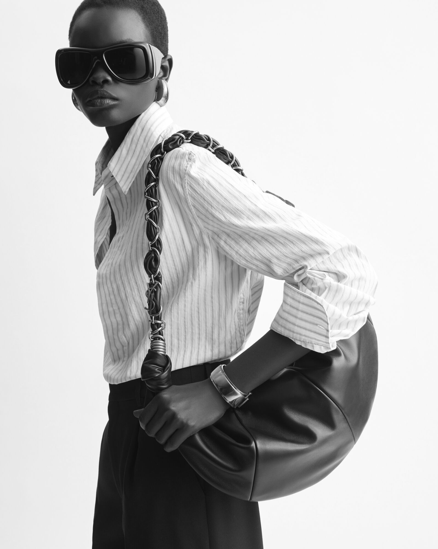 【SAINT LAURENT】新作登場🌟アマリア ホーボー💓日本人気上昇中！売り切れ続出！