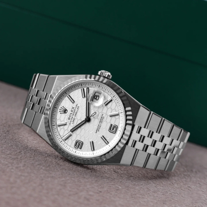 ランドドゥエラー 40  オイスター、40 mm、オイスタースチール＆ホワイトゴールド  リファレンス 127334