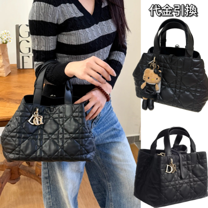 【Dior】オールシーズン使える上品な定番バッグ💓人気急上昇中！✨売り切れ続出！