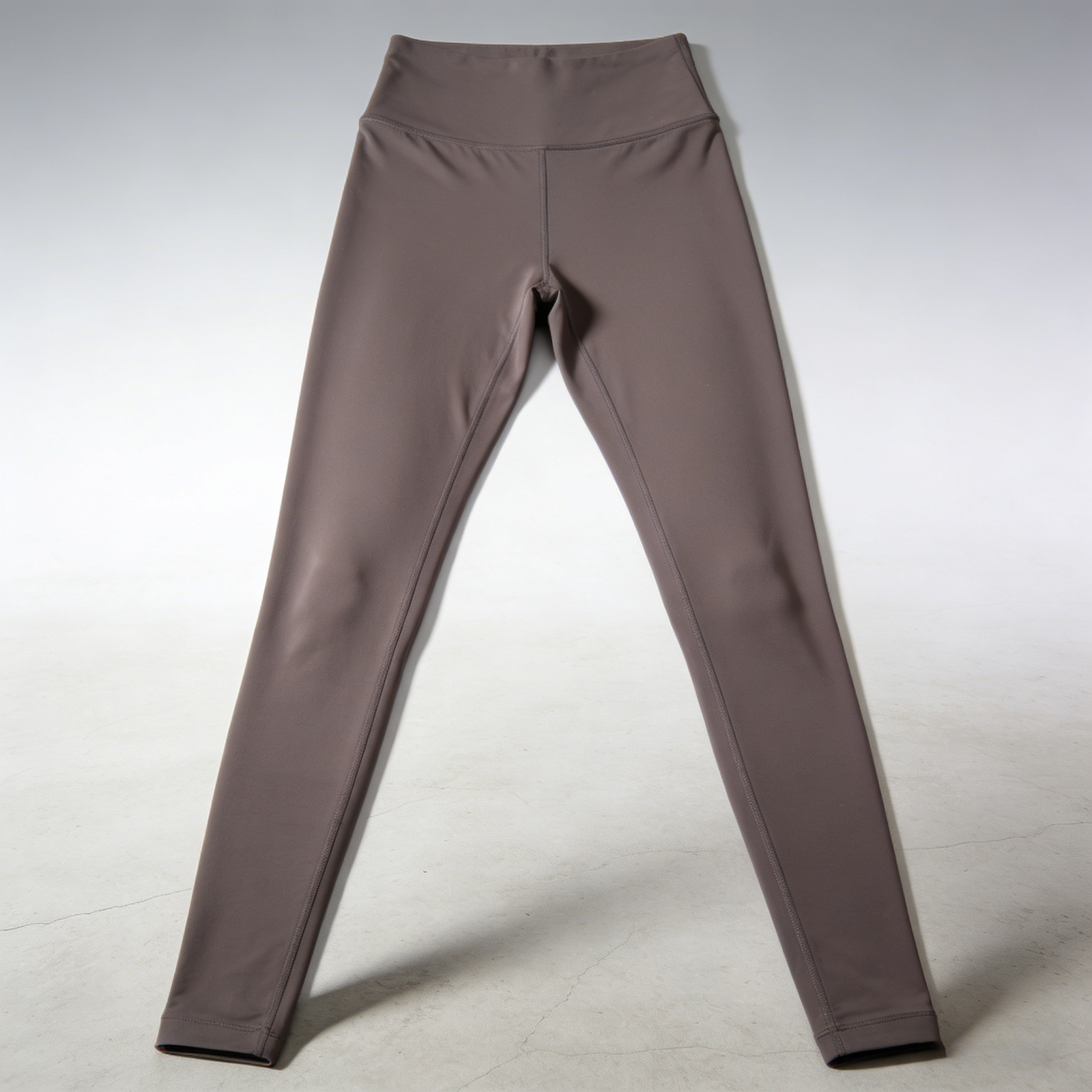 Tight-fitting yoga pants