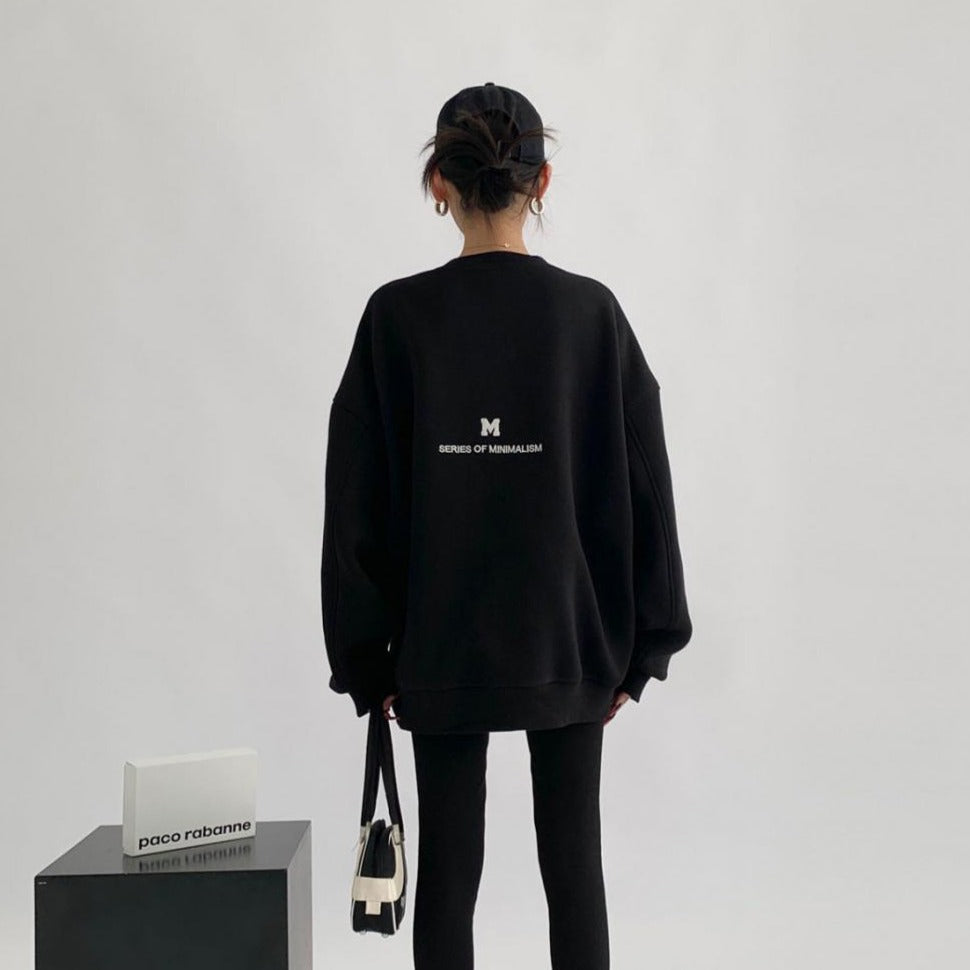 英字ロゴルーズトレーナー（3COLOR）AT1205