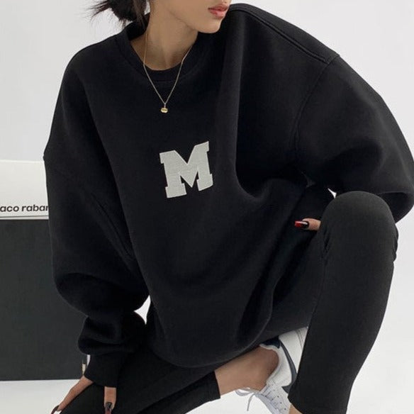 英字ロゴルーズトレーナー（3COLOR）AT1205