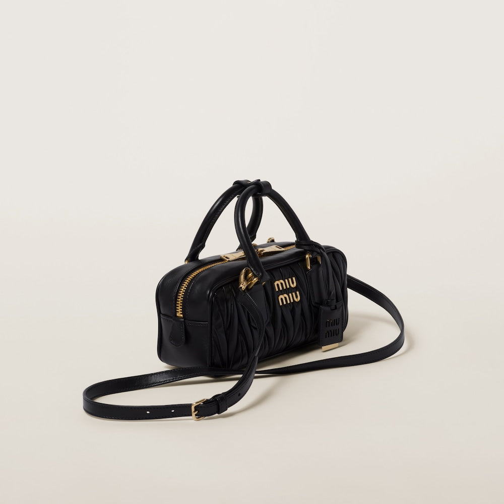 アルカディ マテラッセレザー バッグ