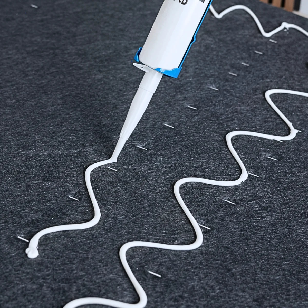 Keldrak Mounting Adhesive – 310 ml