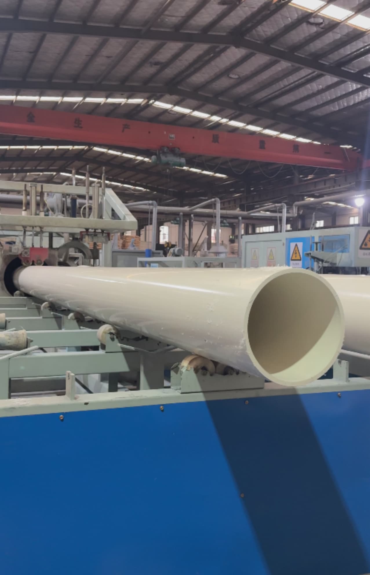 White PVC water pipe specification: 315