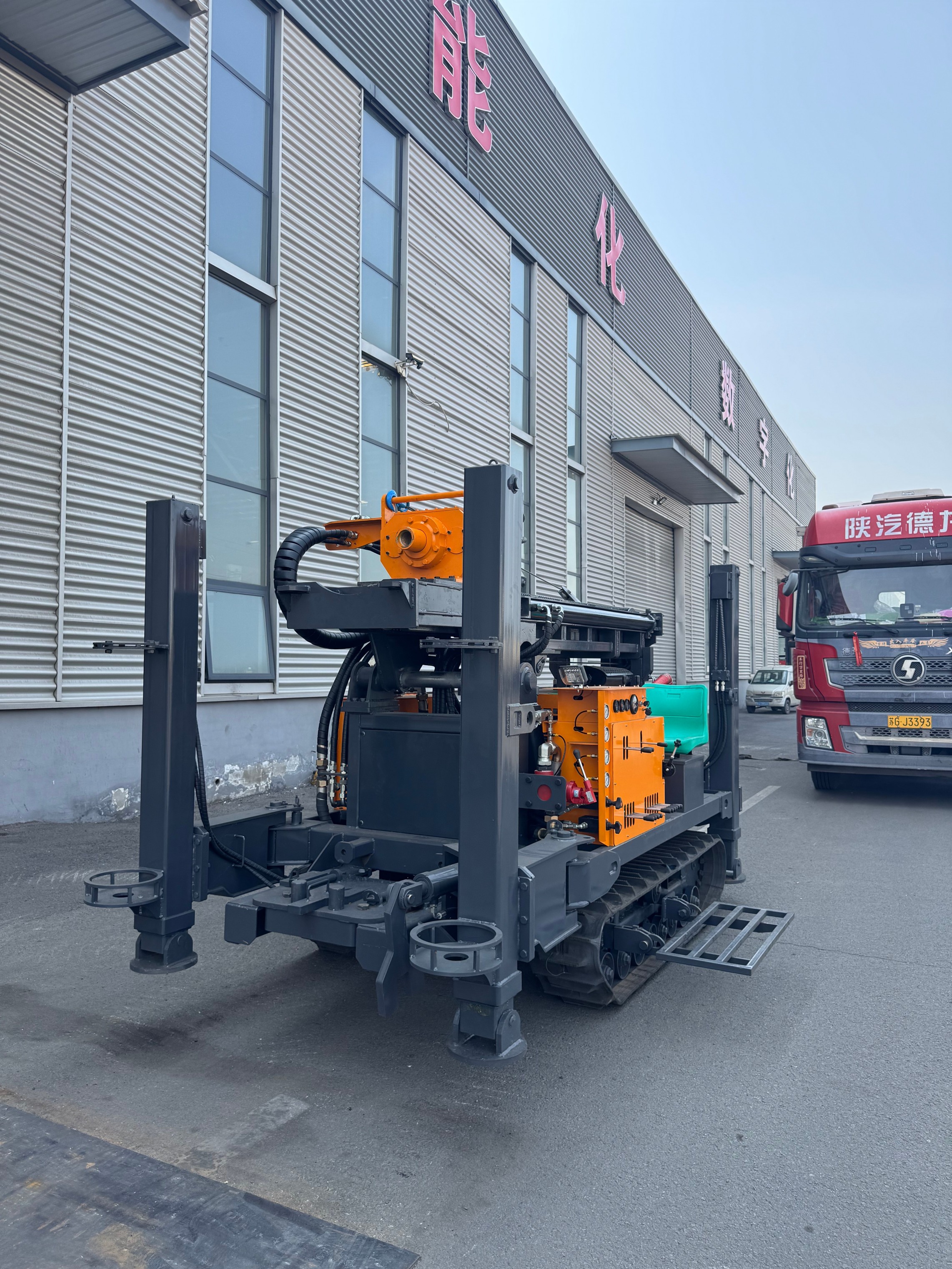 Water Well Drilling Rig Model 200