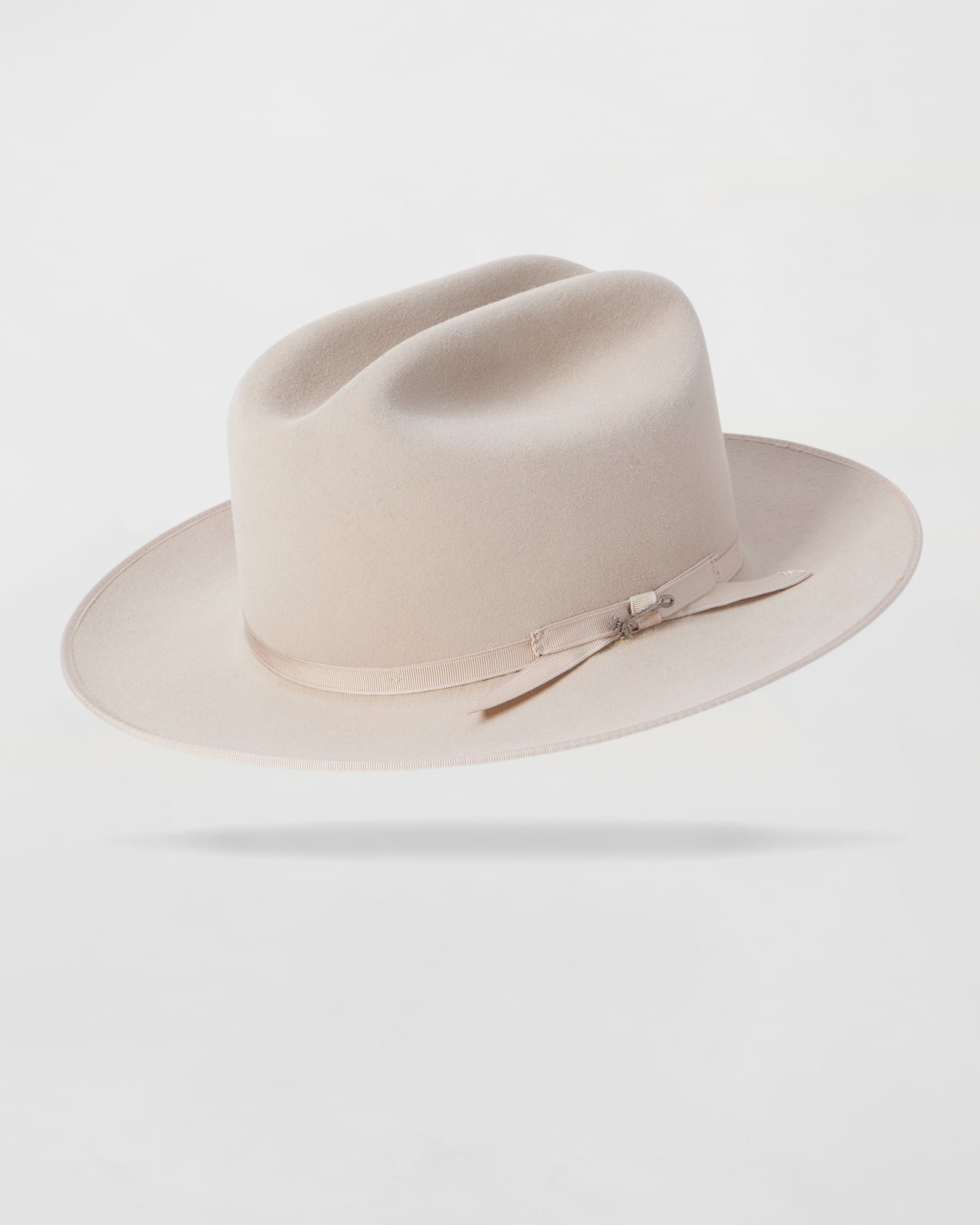 Classic Charm Felt Outdoor Hat in Silverbelly