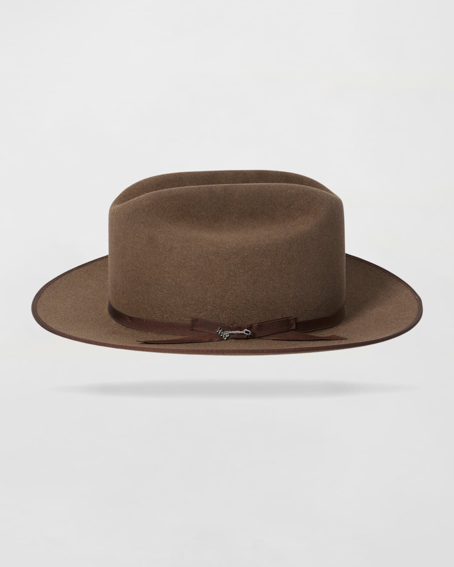 Classic Charm Felt Outdoor Hat in Silverbelly