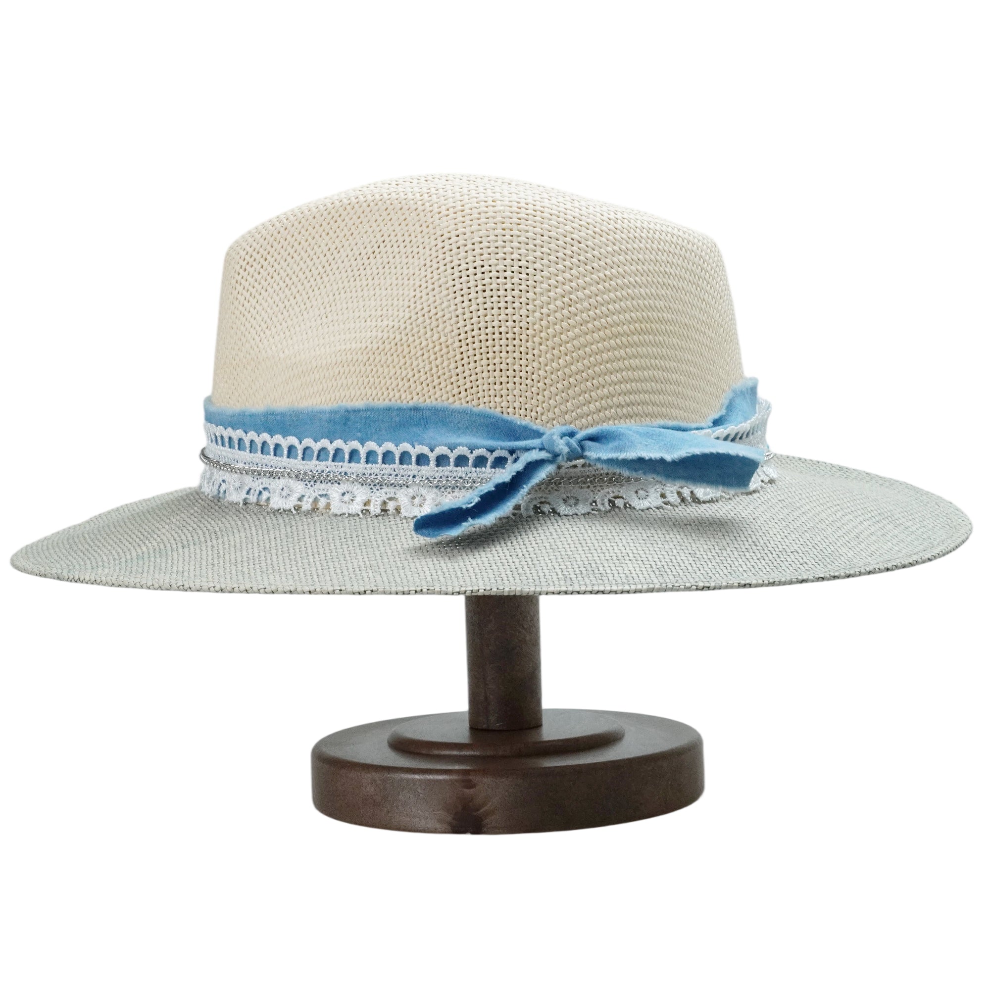 Two-Tone Straw Hat with Denim Band & Silver Chain