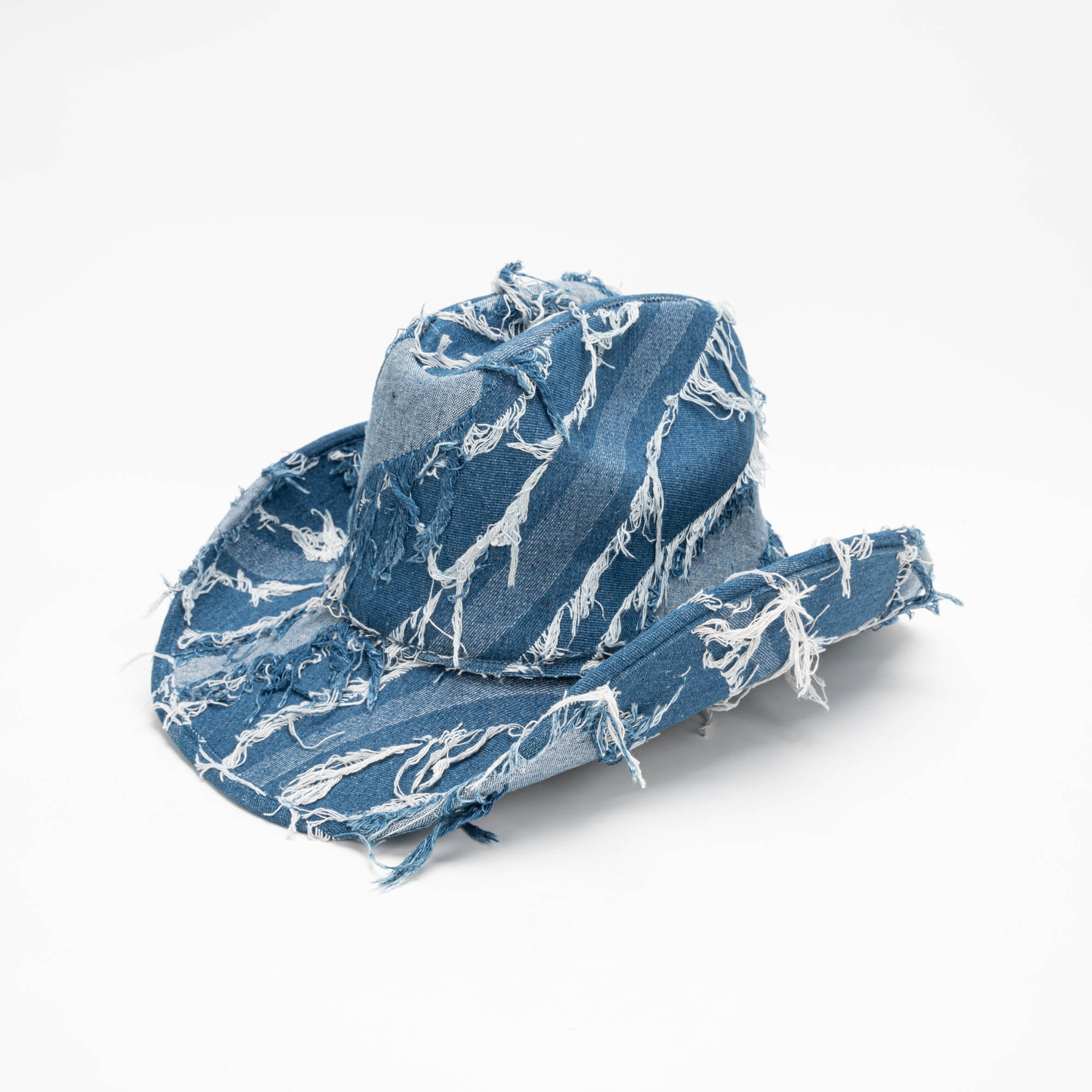 Fringe Tear – Bold Brim