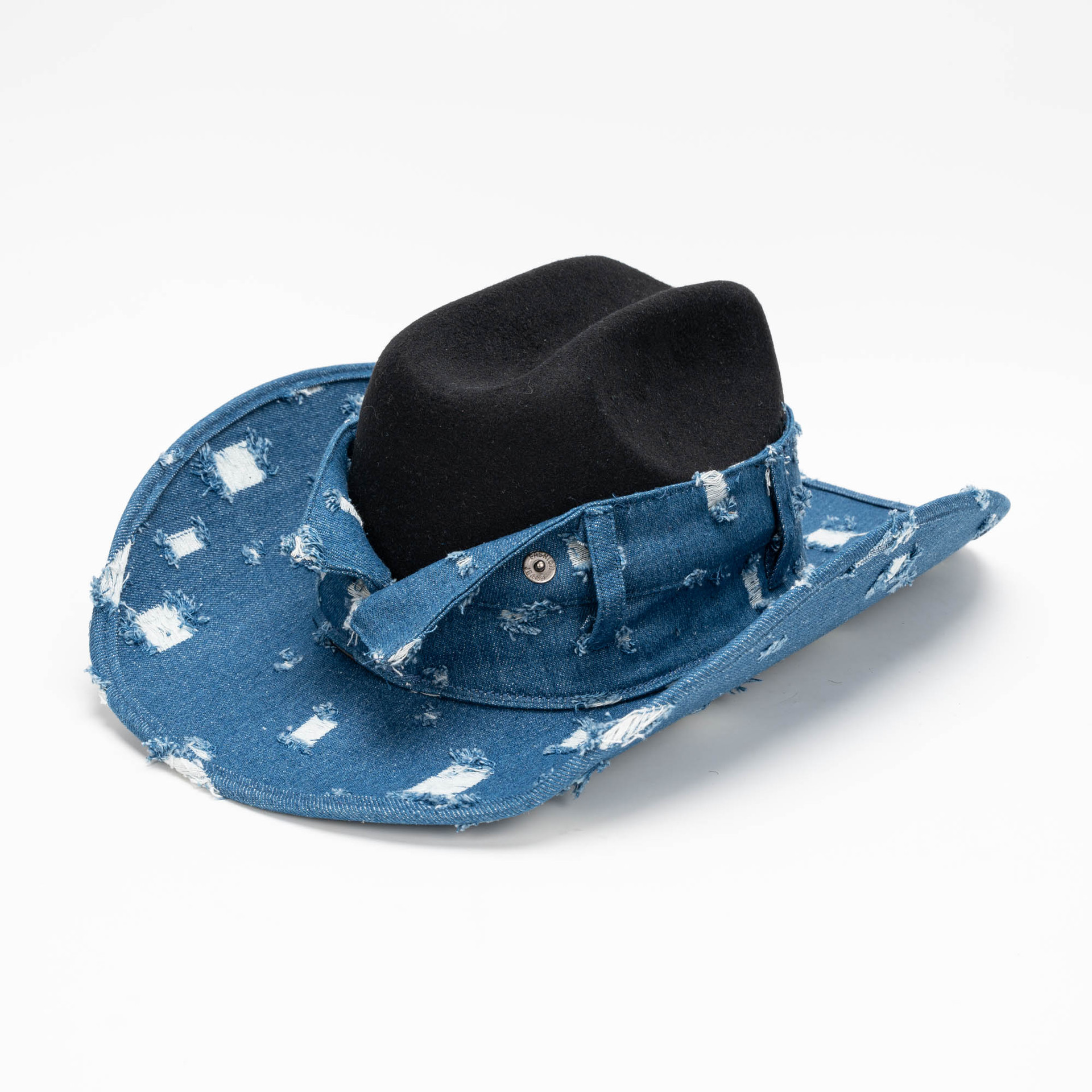 Blue Void – Cut Edge