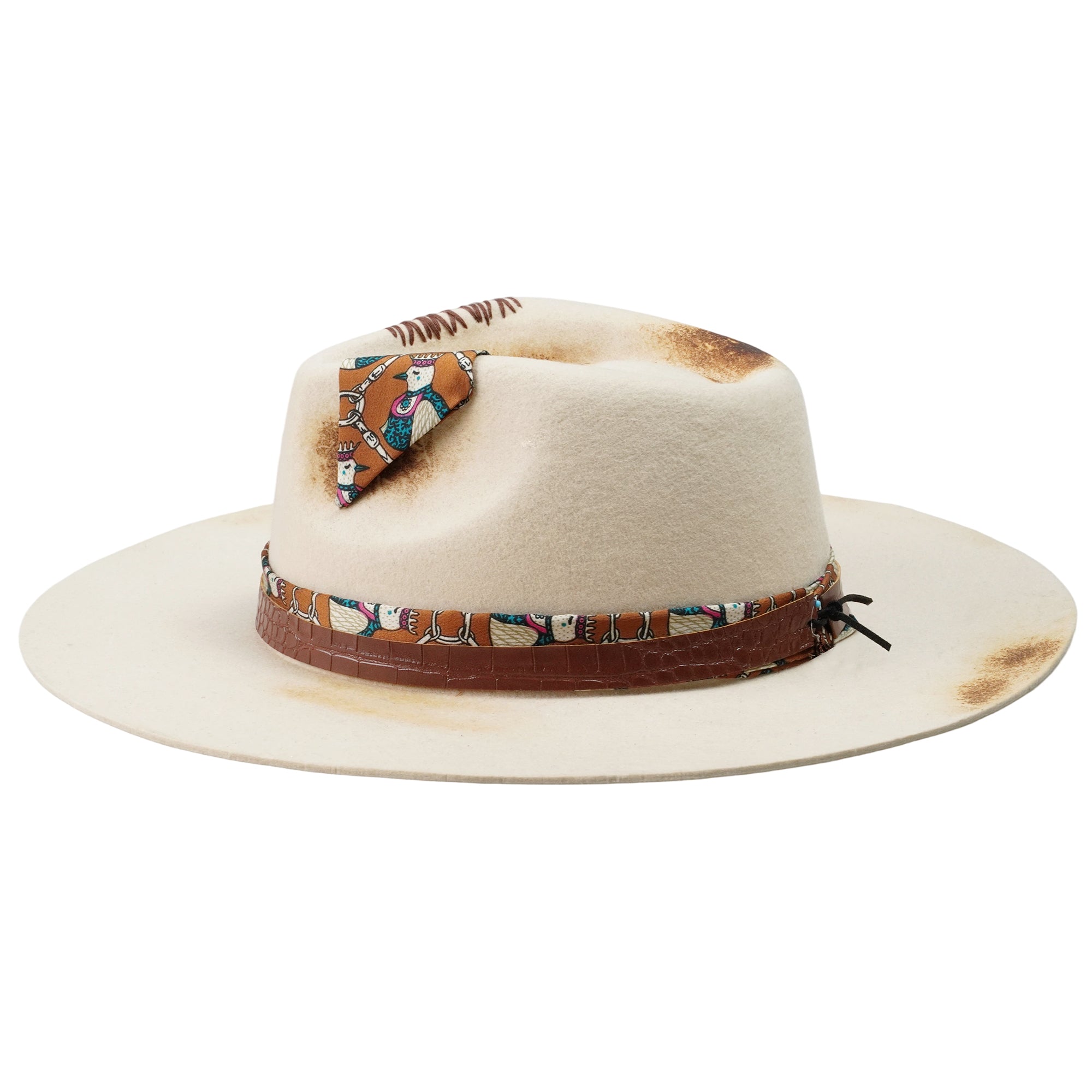 Artistic Felt Hat – Light Base, Rebellious Detailing